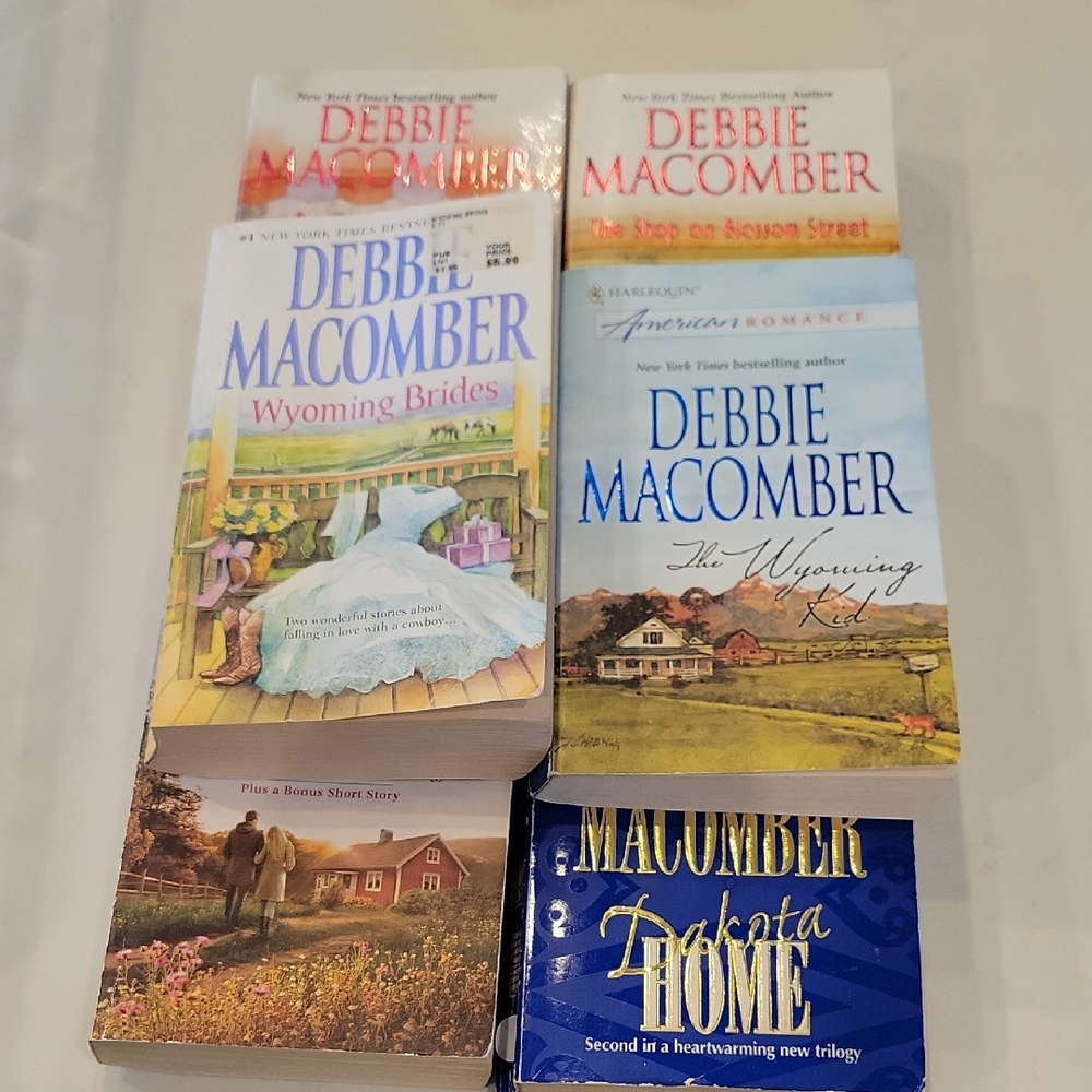 Debbie Macomber Book Bundle